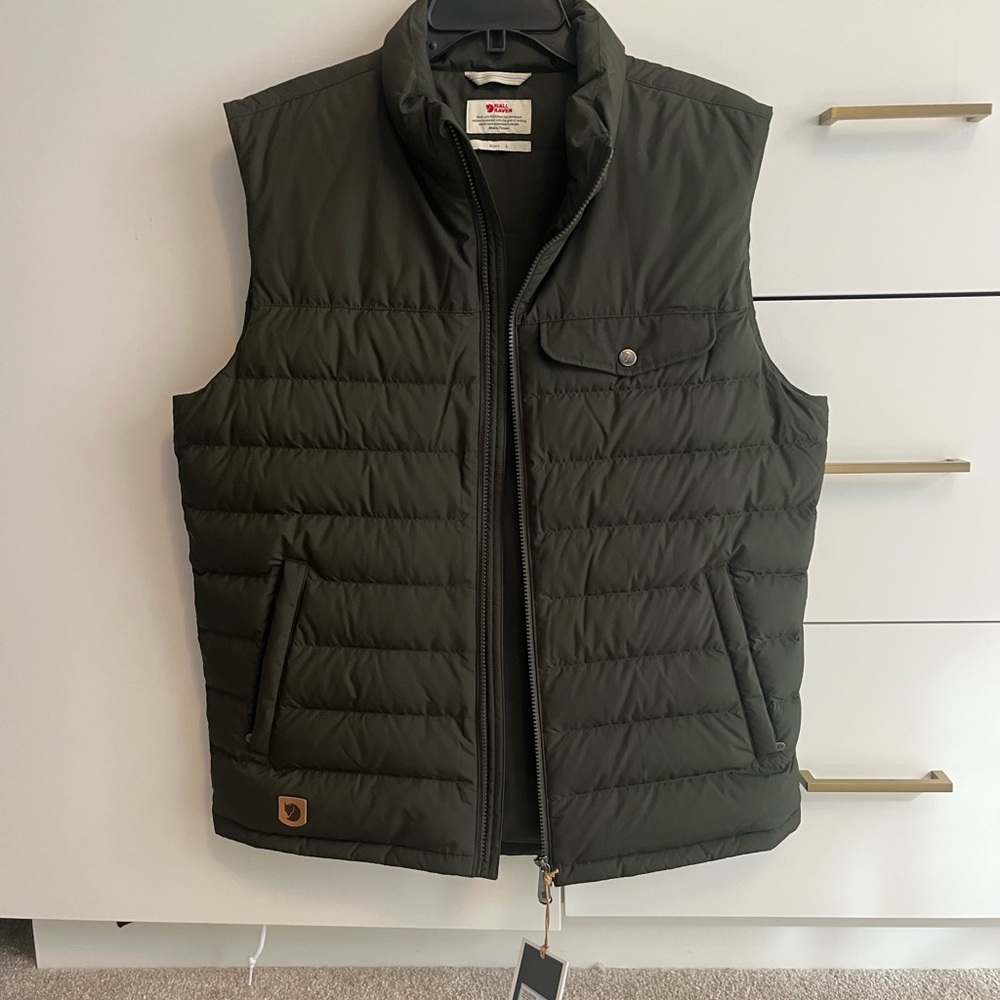 Fjallraven Men's Green Puffer Vest